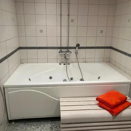 ヴィラ Rovavisit Grand *